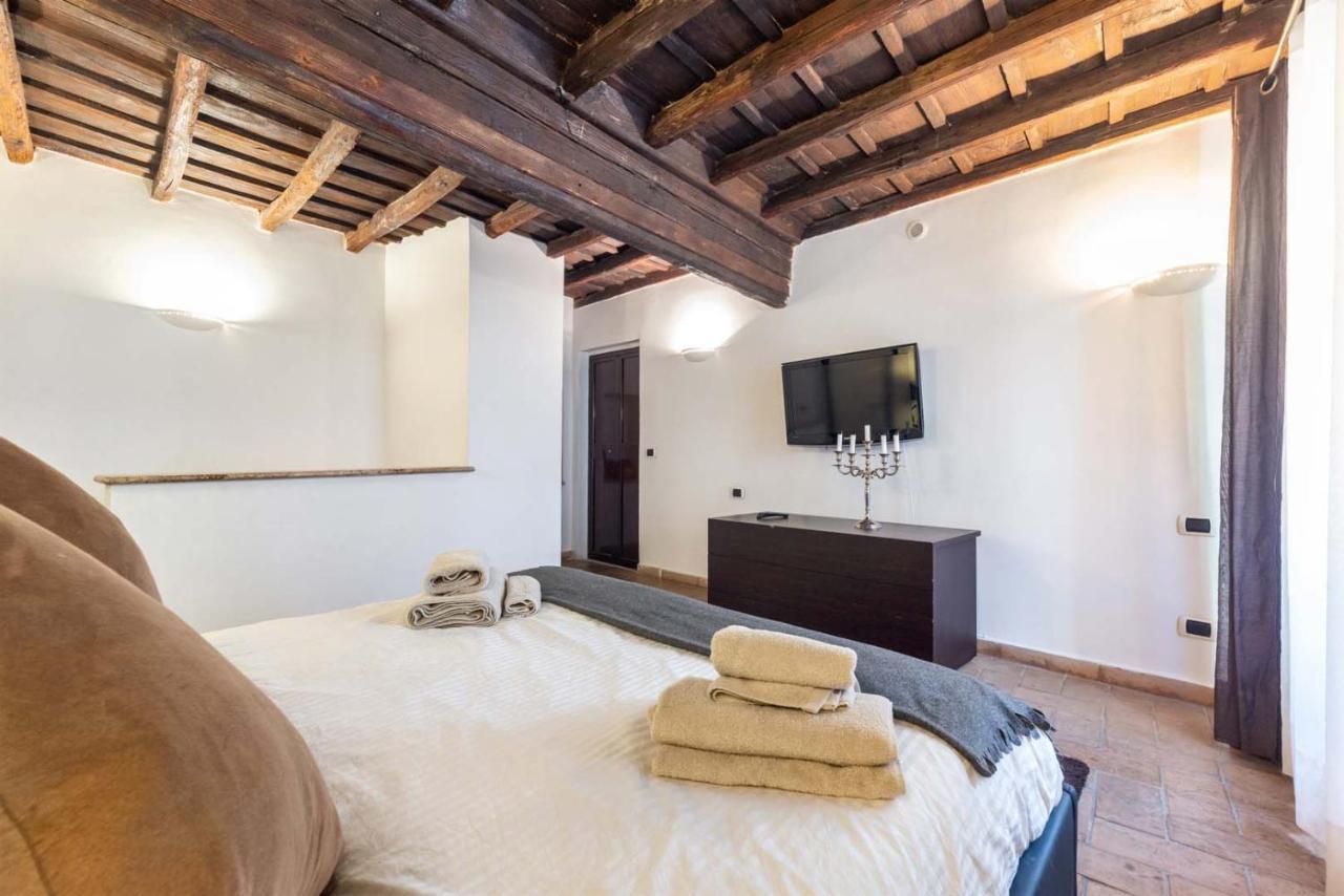 Deza Cozy Place In Monti Apartment Rome Luaran gambar