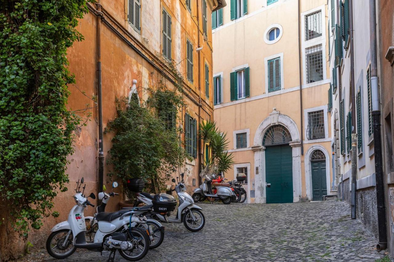 Deza Cozy Place In Monti Rome Luaran gambar