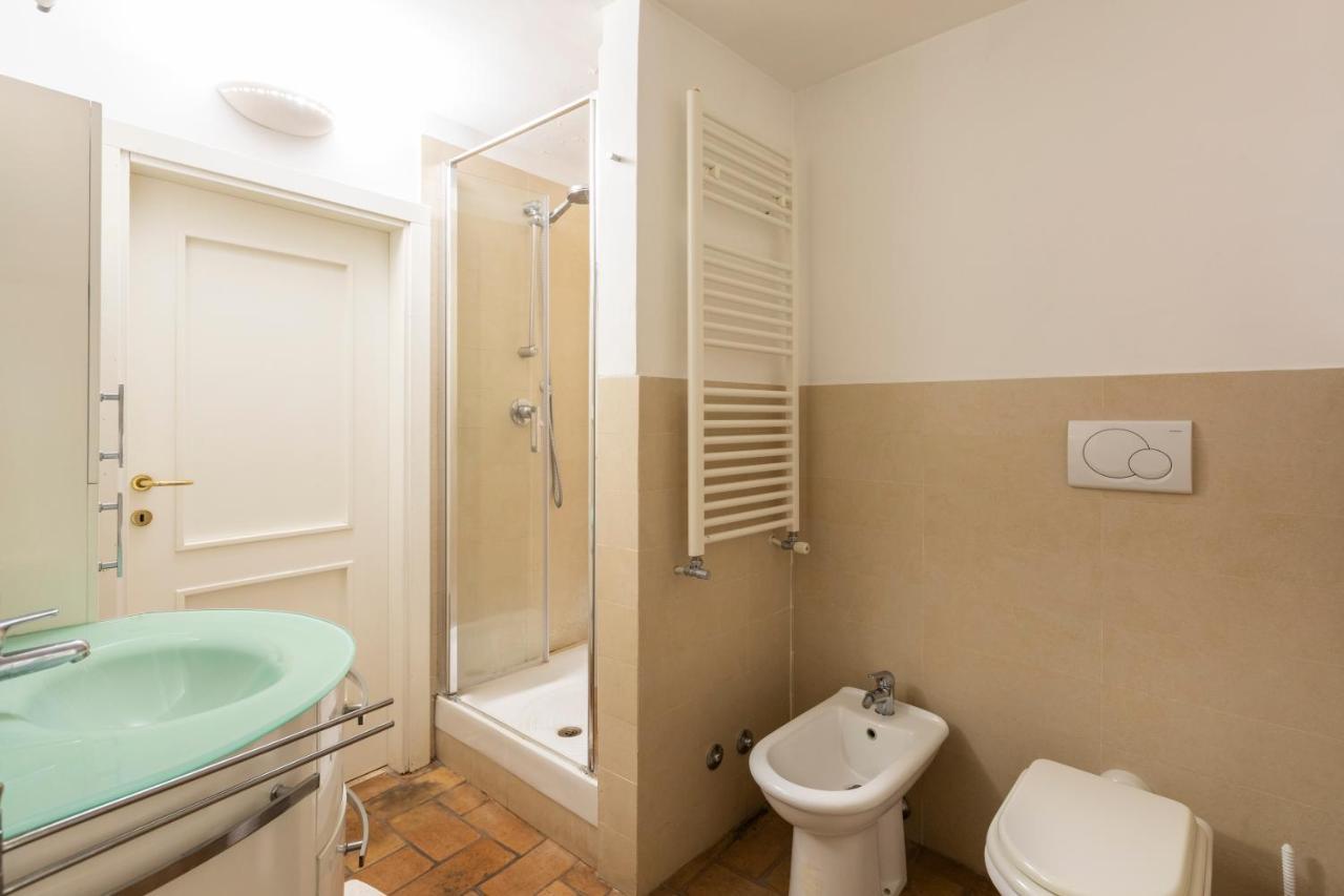 Deza Cozy Place In Monti Apartment Rome Luaran gambar