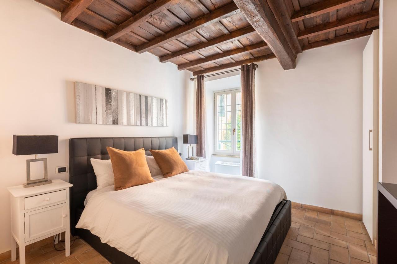 Deza Cozy Place In Monti Apartment Rome Luaran gambar